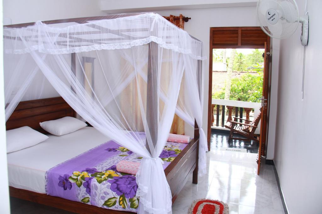 Orchid Rest Hotel Mirissa Room photo