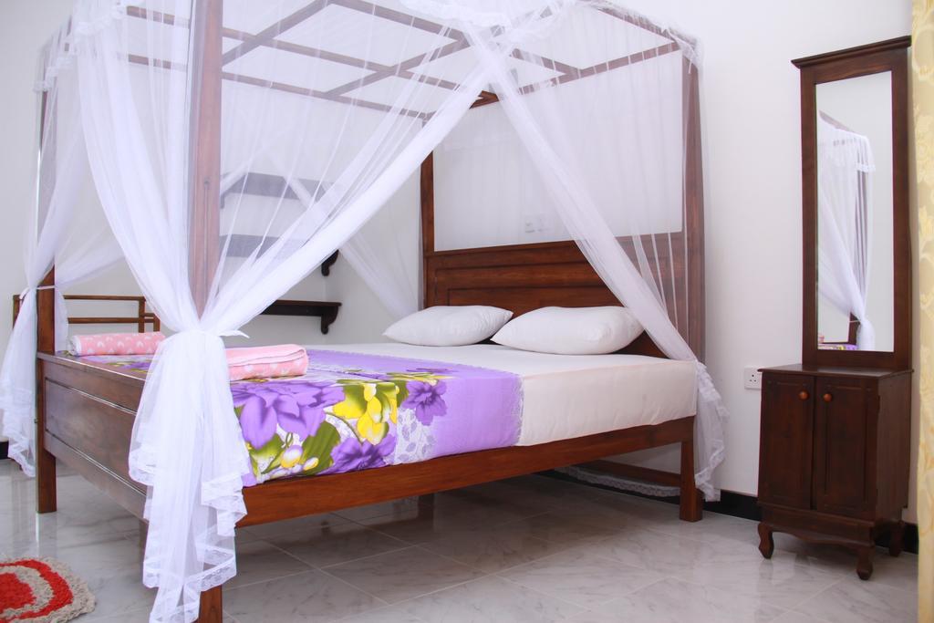 Orchid Rest Hotel Mirissa Room photo